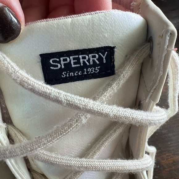 Sperry snow boots - size 5 - Picture 6 of 6